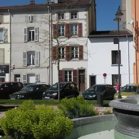 アパート Sweethome-epinal *